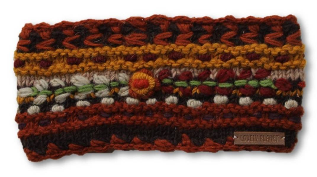 Panneb&aring;nd i ull med broderier